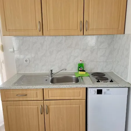 Mirta * Starigrad Paklenica