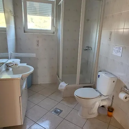 Mirta Apartmán Starigrad Paklenica